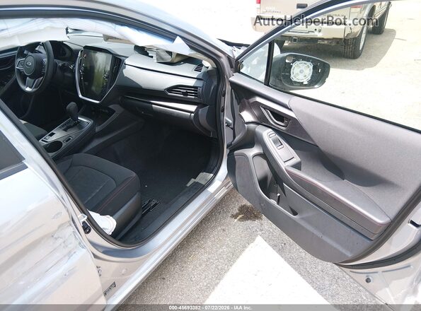 JF1GUAFC2T8200609 2026 SUBARU IMPREZA Silver Սալոնի դիմացի տեսք