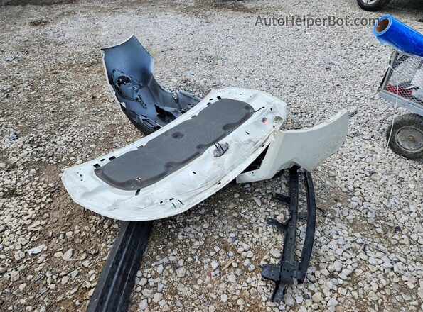 JF1GUAFC4R8243633 2024 SUBARU IMPREZA White Շարժիչի բաժամունքի տեսք