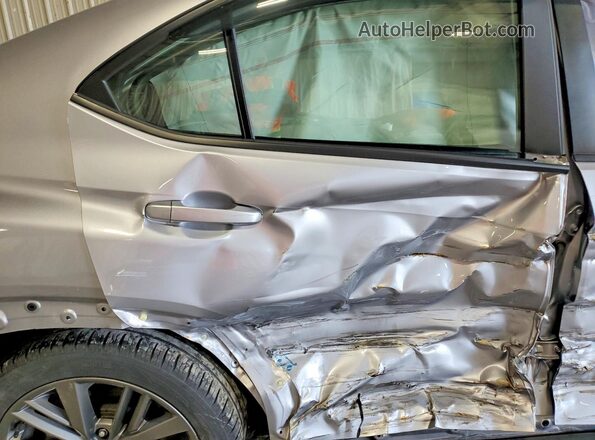 JF1VBAA62N9013592 2022 SUBARU WRX Silver Rear seats view