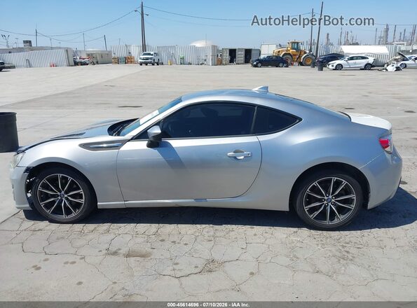 JF1ZCAC16H8606396 2017 SUBARU BRZ Silver Widok wnętrza 360 stopni