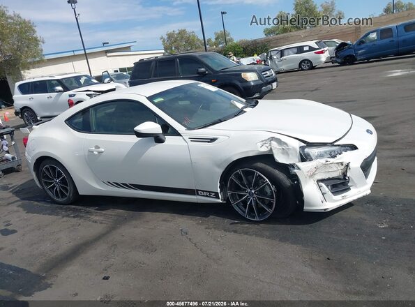 JF1ZCAC17L9703772 2020 SUBARU BRZ White 360 interior view