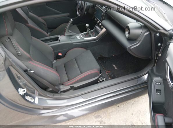 JF1ZDBB19P9702780 2023 SUBARU BRZ Gray წინა სალონის ხედი