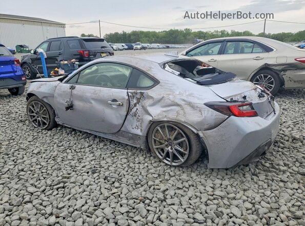 JF1ZDBC10P8702655 2023 SUBARU BRZ Серебряный Задняя левая четверть