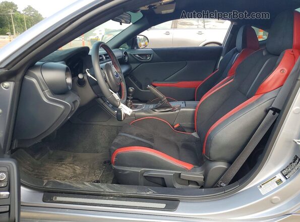 JF1ZDBE14S9700973 2025 SUBARU BRZ Silver Vista interior delantera