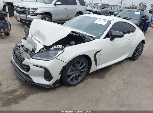 JF1ZDBE17R9700993 2024 SUBARU BRZ Белый Передняя левая четверть