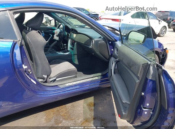 JF1ZNAA16H9703668 2017 TOYOTA 86 Blue Սալոնի դիմացի տեսք