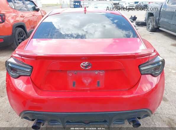 JF1ZNAA18H8701958 2017 TOYOTA 86 Red 
