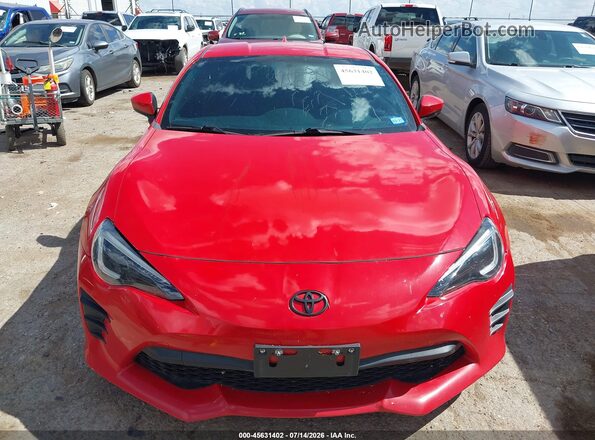 JF1ZNAA18H8701958 2017 TOYOTA 86 Red Widok z przodu