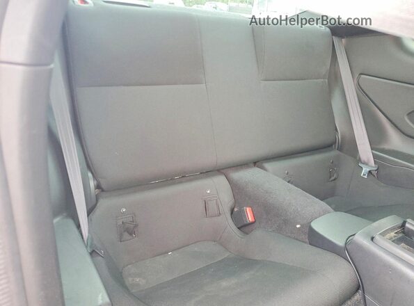 JF1ZNBC11P8750923 2023 TOYOTA GR86 Silver Widok tylnych siedzeń