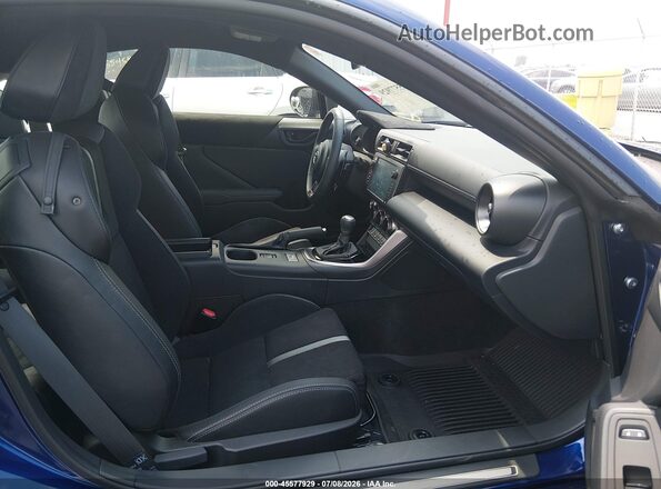 JF1ZNBE10T8075122 2026 TOYOTA GR86 Фиолетовый Вид салона спереди