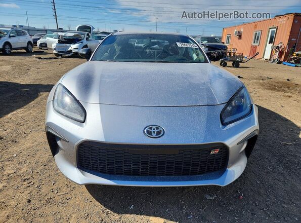 JF1ZNBE11S8750233 2025 TOYOTA GR Silver Widok z przodu