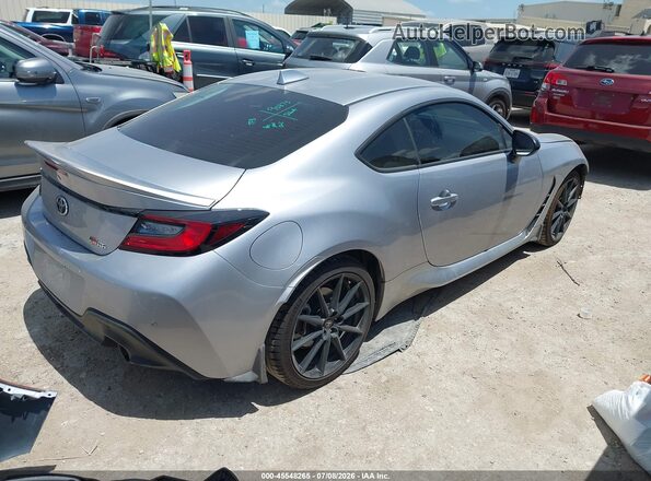 JF1ZNBE12S8758678 2025 TOYOTA GR86 Серебряный Задняя правая четверть