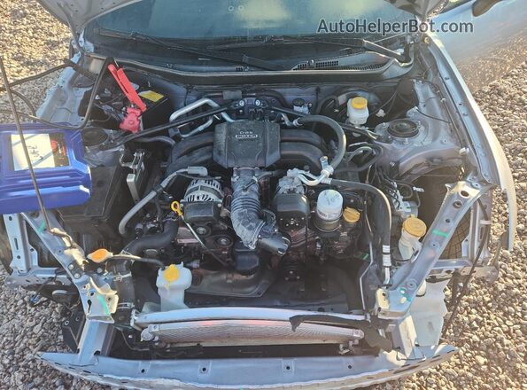 JF1ZNBE13P9763647 2023 TOYOTA GR Серебряный Вид задней части салона