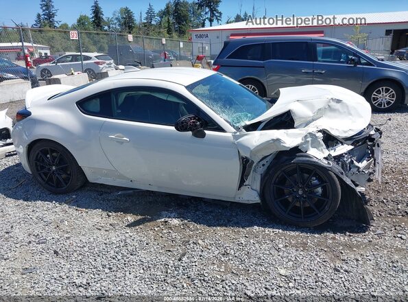 JF1ZNBE13R8757548 2024 TOYOTA GR86 White Widok wnętrza 360 stopni