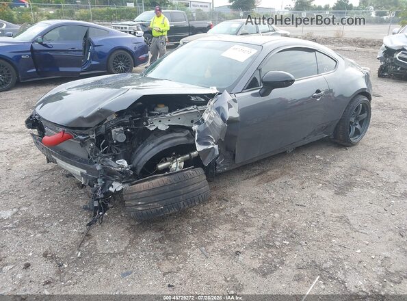 JF1ZNBE14P9762927 2023 TOYOTA GR86 Gray Vista tres cuartos delantera izquierda