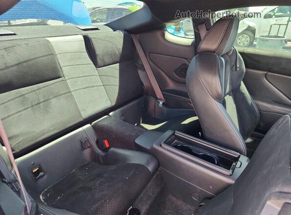 JF1ZNBE1XP9753939 2023 TOYOTA GR Blue Вид задніх сидінь
