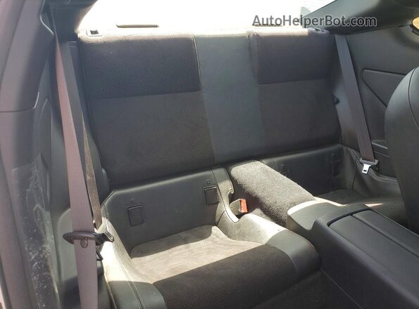 JF1ZNBF14P8759188 2023 TOYOTA GR Silver Widok tylnych siedzeń