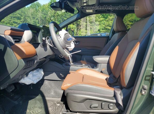 JF2BURJD2TY453627 2026 SUBARU OUTBACK Green Front interior view