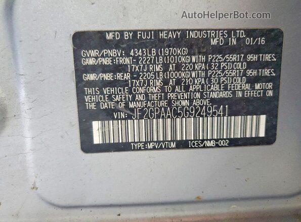 JF2GPAAC5G9249541 2016 SUBARU CROSSTREK Silver ძრავის განყოფილების ხედი