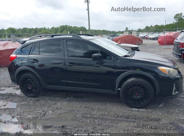 JF2GPABC0G8203202 2016 SUBARU CROSSTREK Black Widok wnętrza z tyłu
