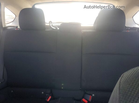 JF2GPABC0G8217553 2016 SUBARU CROSSTREK Silver Հետևի նստատեղերի տեսք