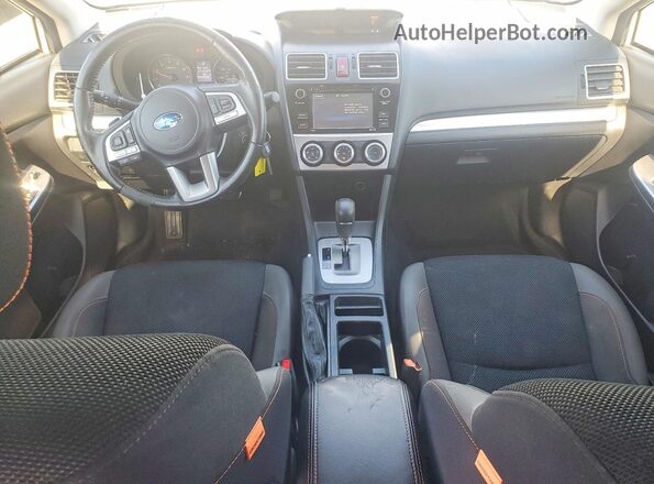 JF2GPABC0G8217553 2016 SUBARU CROSSTREK Silver Առջևի վահանակի տեսք