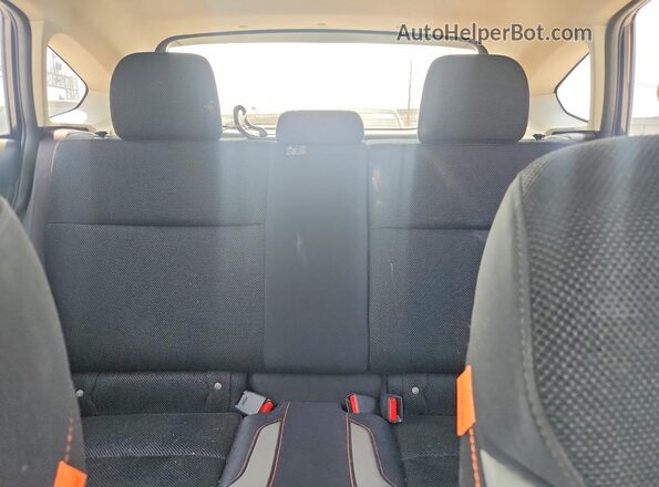 JF2GPABC0G8264288 2016 SUBARU CROSSTREK Charcoal უკანა სავარძლების ხედი