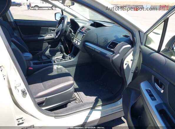 JF2GPABC1HG278353 2017 SUBARU CROSSTREK Tan Front interior view
