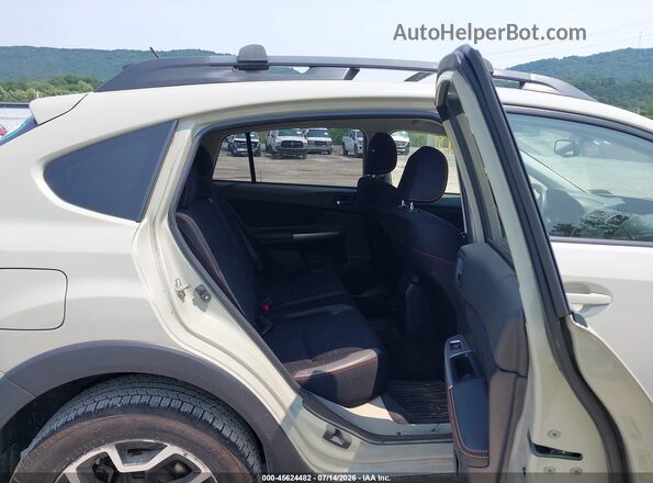 JF2GPABC2G8202567 2016 SUBARU CROSSTREK Tan VIN կոդի պիտակի տեսք
