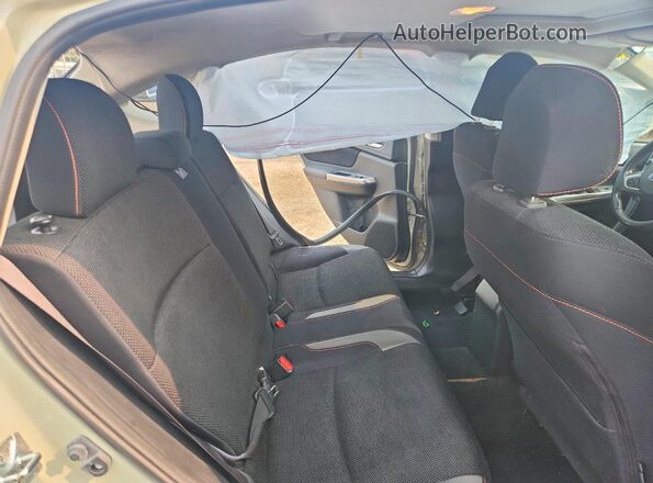 JF2GPABC2G8215108 2016 SUBARU CROSSTREK Cream უკანა სავარძლების ხედი