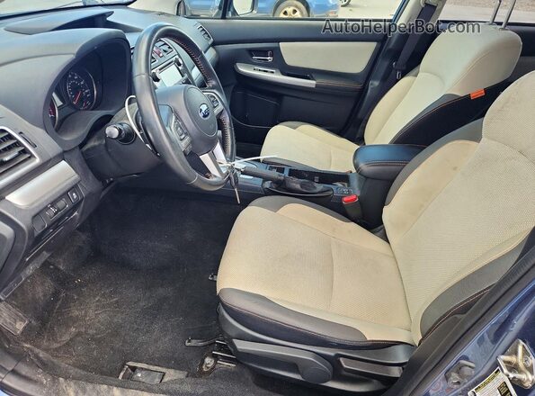 JF2GPABC2G8325270 2016 SUBARU CROSSTREK Синий Вид салона спереди