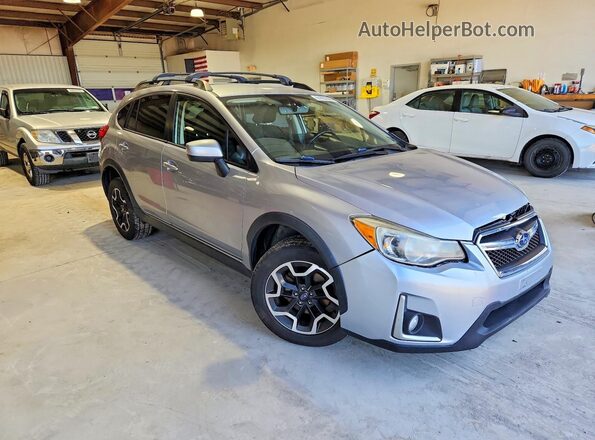 JF2GPABC2H8267663 2017 SUBARU CROSSTREK Silver Передня права чверть