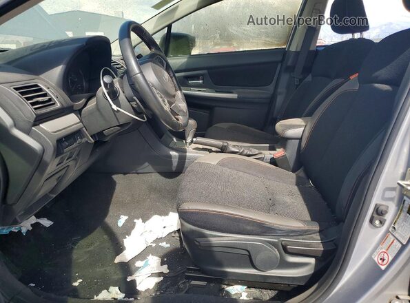 JF2GPABC3H8259569 2017 SUBARU CROSSTREK Silver Vista interior delantera