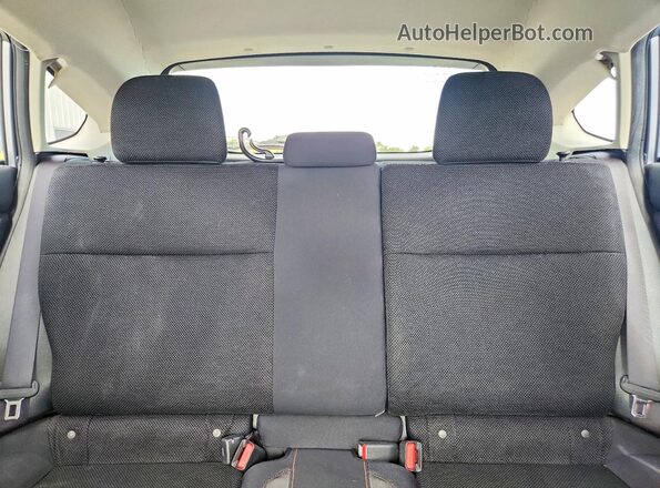 JF2GPABC4G8303240 2016 SUBARU CROSSTREK Silver Rear seats view