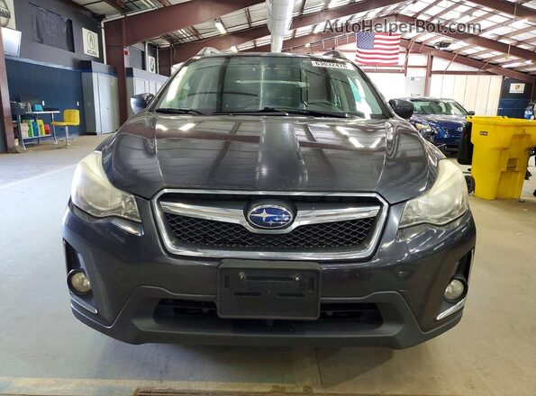 JF2GPABC4H8215645 2017 SUBARU CROSSTREK Gray წინა ხედი