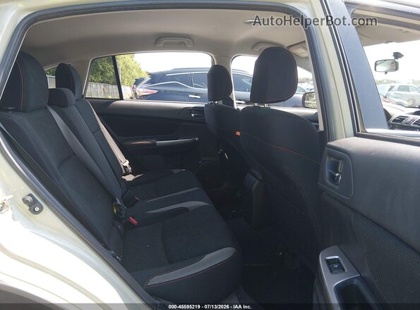 JF2GPABC6G8207352 2016 SUBARU CROSSTREK Tan Widok naklejki z numerem VIN