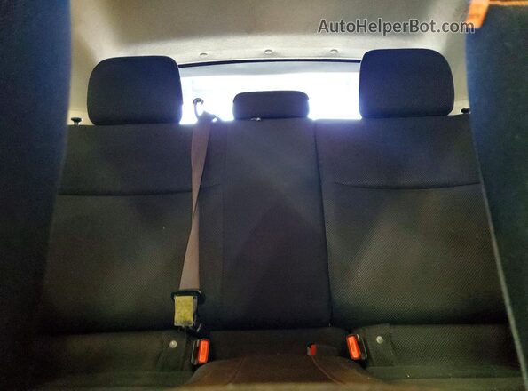 JF2GPABC6G8208016 2016 SUBARU CROSSTREK Silver Vista de los asientos traseros
