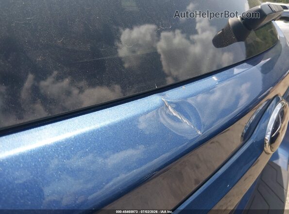 JF2GPABC6H8262966 2017 SUBARU CROSSTREK Blue Front view