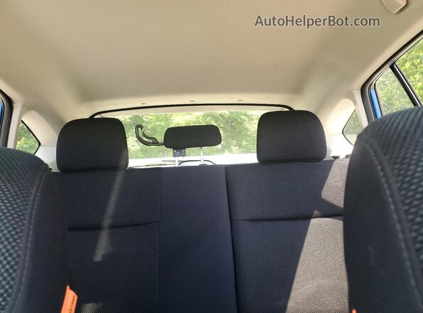 JF2GPABC7H8220127 2017 SUBARU CROSSTREK Blue Вид задніх сидінь