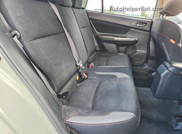 JF2GPABCXGH220556 2016 SUBARU CROSSTREK Beige Вид задньої частини салону