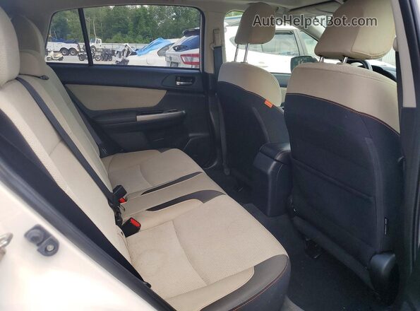 JF2GPABCXGH304022 2016 SUBARU CROSSTREK White Вид задніх сидінь