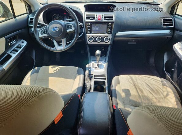 JF2GPABCXH8216430 2017 SUBARU CROSSTREK White Առջևի վահանակի տեսք