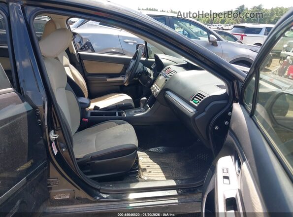 JF2GPADC0G8219994 2016 SUBARU CROSSTREK Черный Вид салона спереди