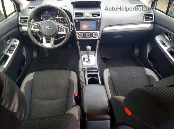 JF2GPADC1G8239753 2016 SUBARU CROSSTREK Silver წინა პანელის ხედი