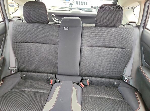 JF2GPADC5G8277356 2016 SUBARU CROSSTREK Gray Հետևի նստատեղերի տեսք