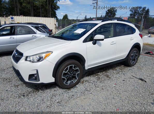 JF2GPADC5HH278136 2017 SUBARU CROSSTREK White Front left
