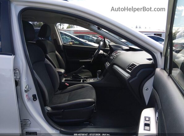JF2GPADC5HH278136 2017 SUBARU CROSSTREK White 