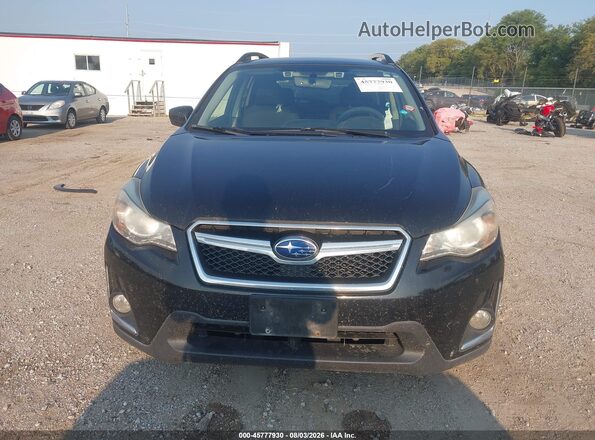 JF2GPADC8H8270225 2017 SUBARU CROSSTREK Black Սալոնի հետևի տեսք
