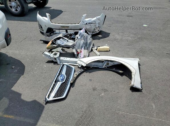 JF2GPADC9HH275627 2017 SUBARU CROSSTREK White Շարժիչի բաժամունքի տեսք