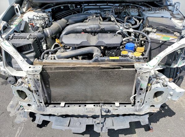 JF2GPADC9HH275627 2017 SUBARU CROSSTREK White Սալոնի հետևի տեսք